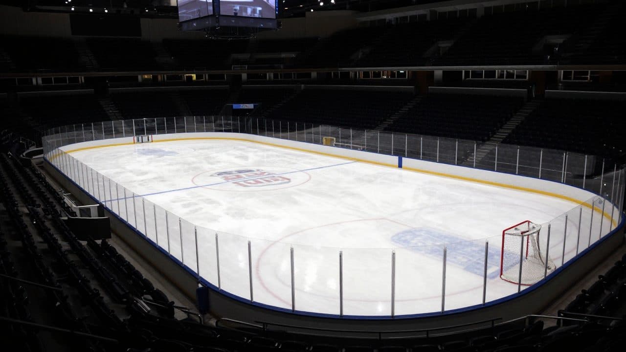 Detroit Red Wings verlieren Saisonauftakt gegen Carolina – Kasper trifft einmal