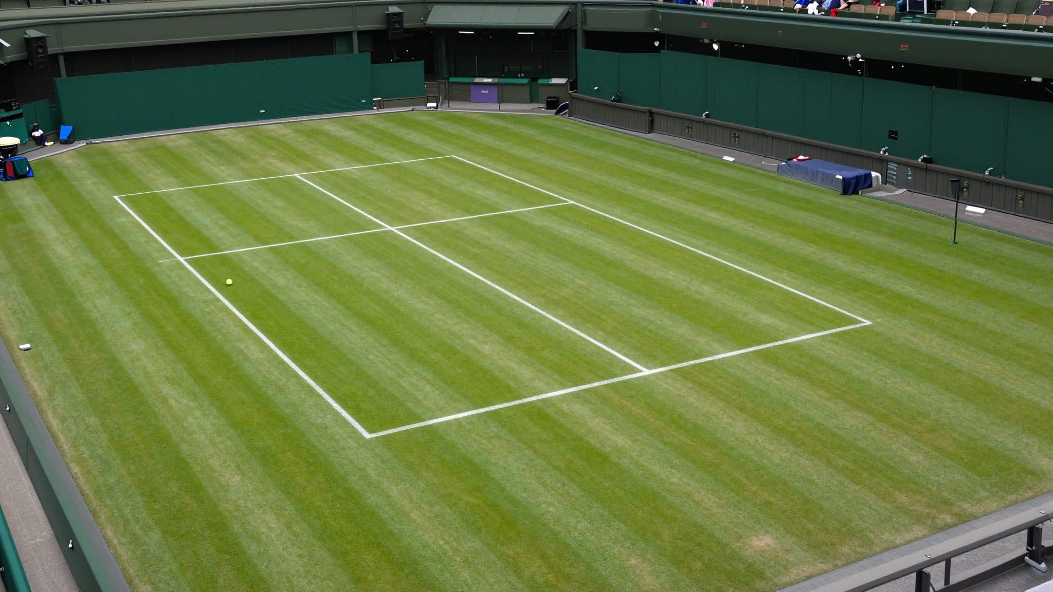 Sinner siegt in Wimbledon nach Fünf-Satz-Drama gegen Kecmanovic