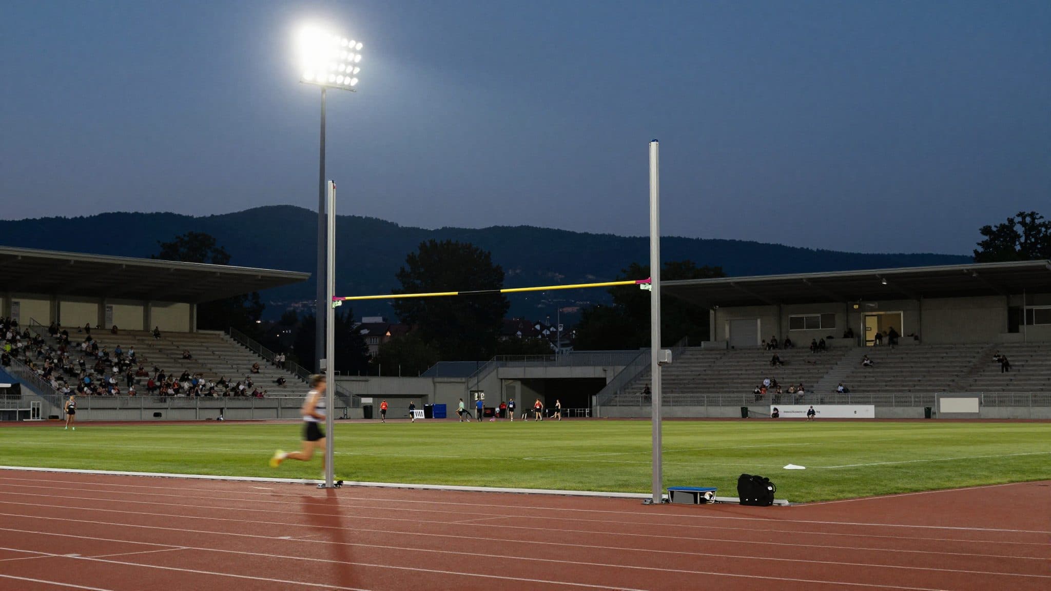 Duplantis setzt sich im Stabhochsprung-Duell gegen Karalis in Lausanne durch